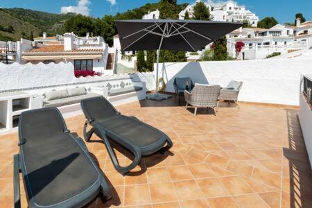 Hermosa Casa Con Terraza E Increibles Vistas Al Mar Y La Montana Nerja Exteriér fotografie
